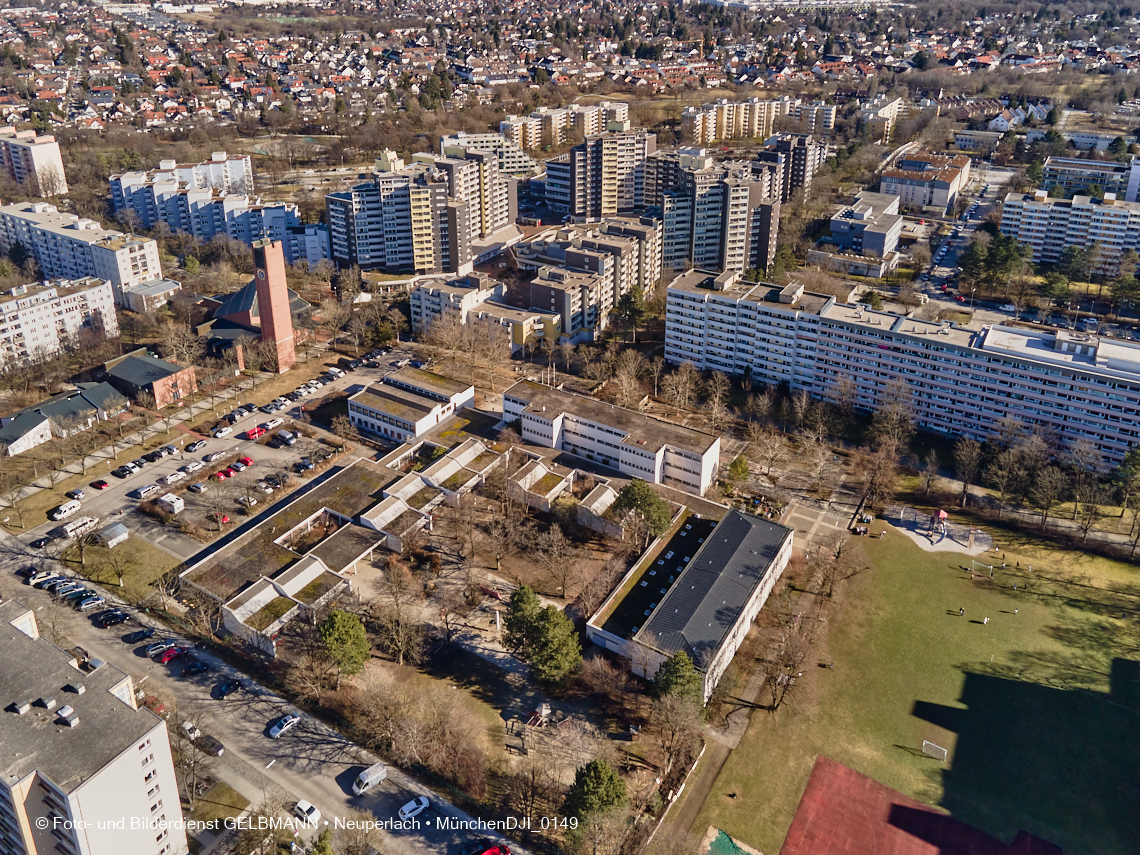 09.02.20222 - Marx-Zentrum und Umgebung in Neuperlach München 